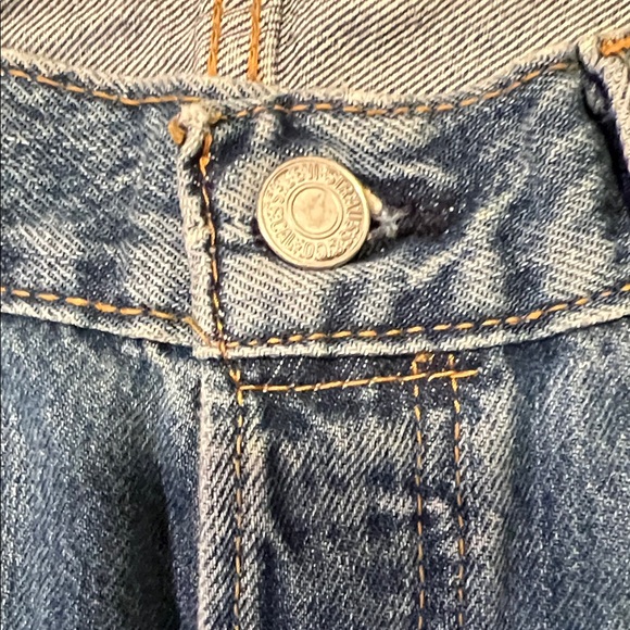 Levi's 501 Original Classic Blue Jeans - Picture 6 of 16